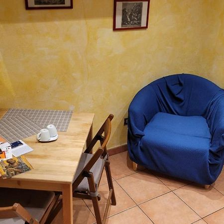 Appartement Porta Romana Small Studio à Milan Extérieur photo