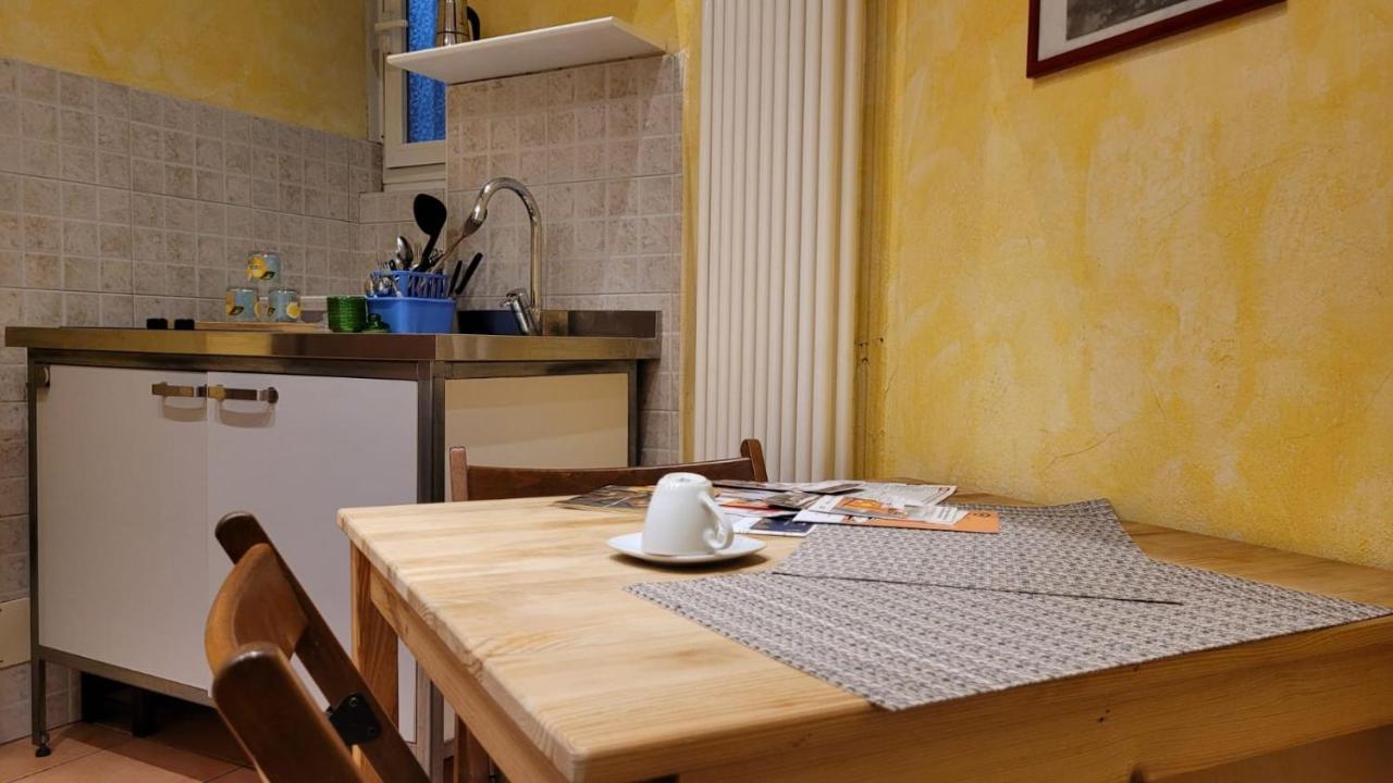 Appartement Porta Romana Small Studio à Milan Extérieur photo